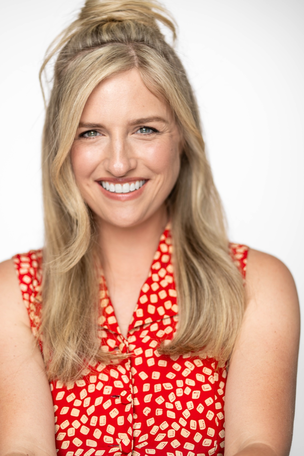 Sam, Executive Assistant & Admin, TELL Public Relations